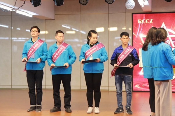 润成创展木业2019年年终总结大会圆满落幕 润成创展木业2019年年终总结大会圆满落幕
