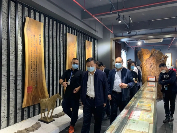 佛山市政府企业暖春行动 为润成创展注入“红色动能”