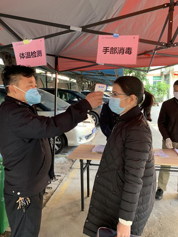 大咖云对话|红棉花板材曾敏华:有信心、有实力打赢这场战役!