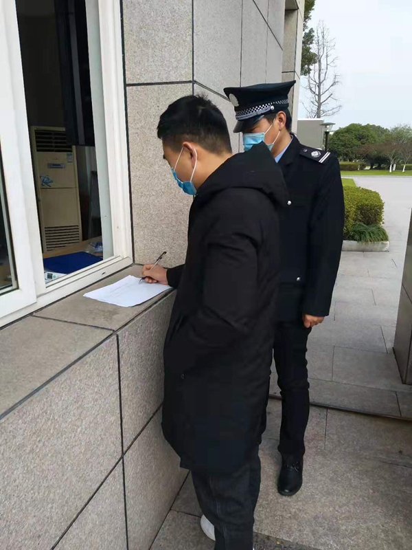 大咖云对话|兔宝宝橱衣柜沈怡强：抓住下半年的市场是关键