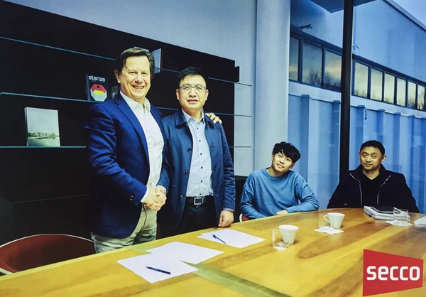 研几门窗│疫情无情,资助有爱,共同战疫!