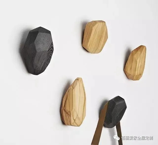 佰丽爱家全屋定制：怎么才能在进门见厅的情况下 把玄关和鞋柜设计好？