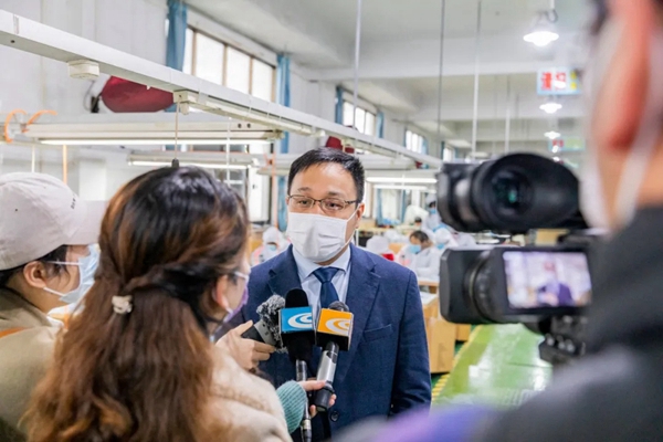 金蝉布艺口罩获专利权质押融资授信