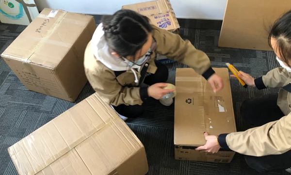研几门窗│疫情无情,资助有爱,共同战疫!
