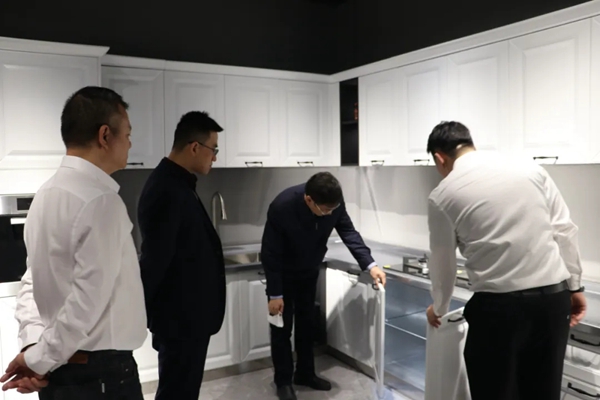 法勒仕：浙江清华长三角研究院副院长杨向东一行来我司参观交流
