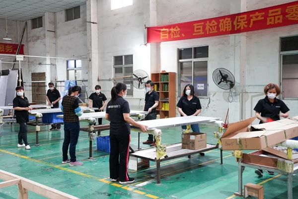 伊歌铝木生态门积极响应国家政策 严控复工复产