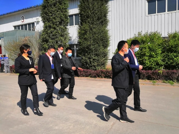 孟氏木门：合作洽谈 互利共赢