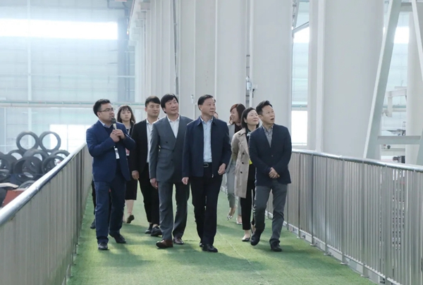 金鹏阳光门窗迎安粮集团领导一行莅临考察交流
