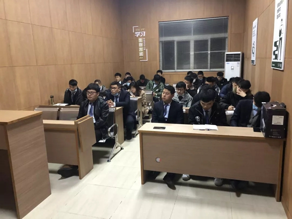 兔宝宝木门内部开展环保行活动总结会议