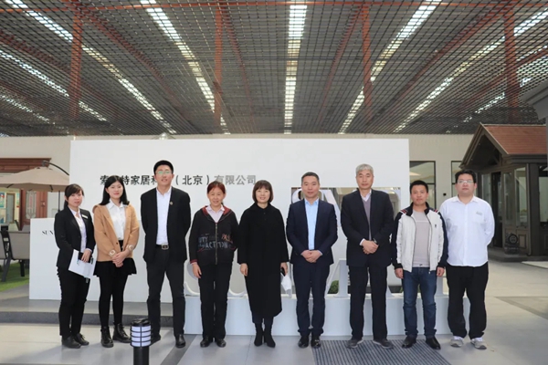 中欧节能门窗产业发展联盟赴索美特参观交流