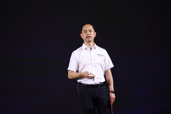 极景门窗叶晓鹏：适应新消费场景，升级产品服务品质