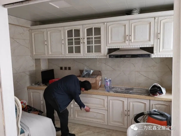 三力宏鑫:带你了解实木橱柜小知识