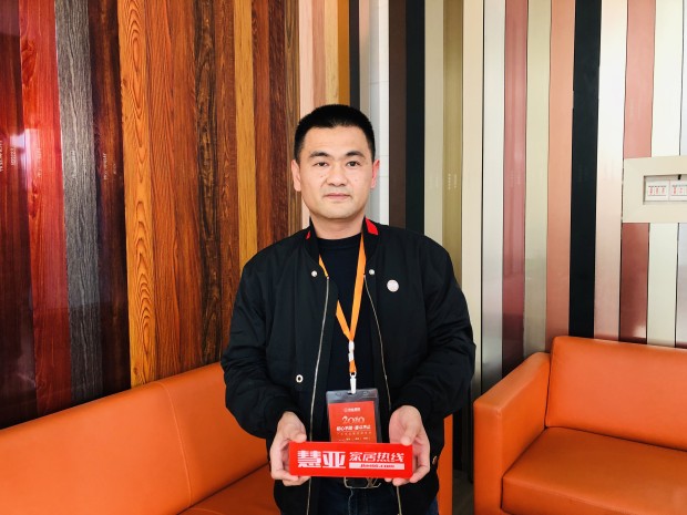 伟业铝材 明星经销商 陈总：深挖客户才是运营之道 