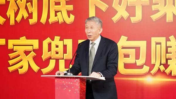 巴德士漆狂纳新经销商300+ 携手打造核心竞争力