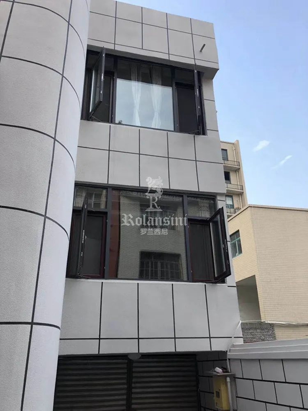 罗兰西尼：疫情之下的湖北力量丨每一束微光，都是时代火炬