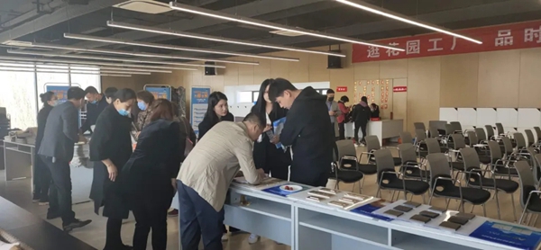 华泰龙木门联合七大品牌厂价直供会盛大启幕