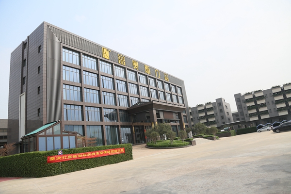 富奥斯门窗贺杰雄：未来的消费会更加理性！