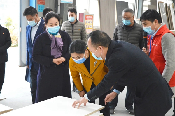 简一全屋定制迎接开封市政协副主席刘述荣一行莅临考察调研