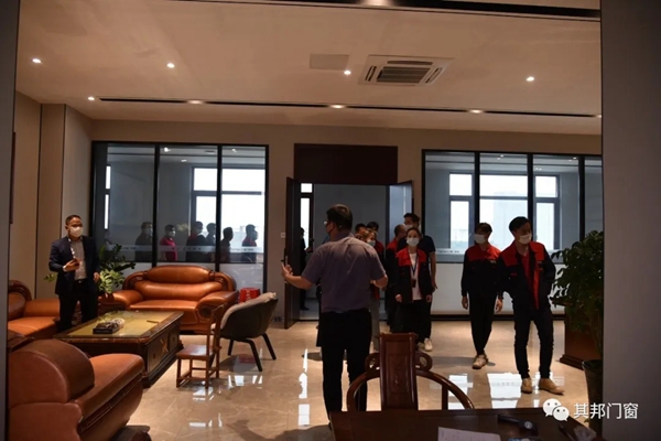 其邦门窗特邀PMC部 技术部全体人员参观新办公大楼
