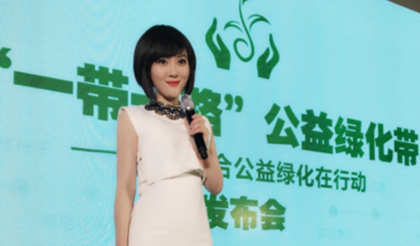 明星助阵居里亚第四弹!央视著名主持人——刘小唯!