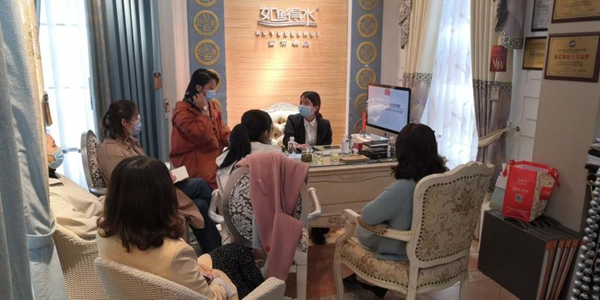 3.3万加盟如鱼得水窗帘精品“专柜店” 新手上路10天业绩70万!