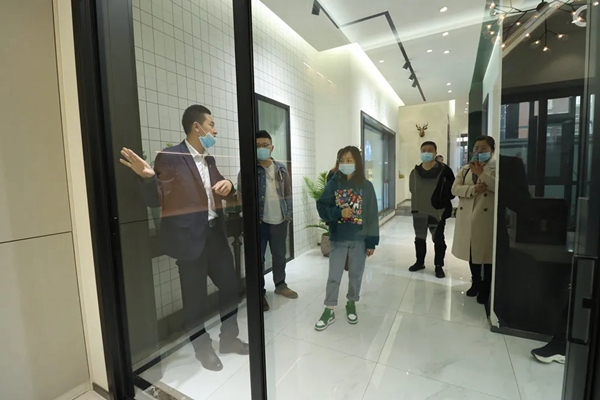 2020风雨缥缈，金致尚品扶商在行动