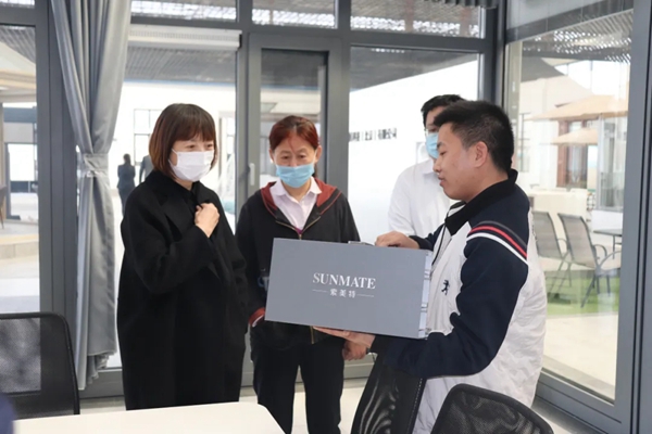 中欧节能门窗产业发展联盟赴索美特参观交流