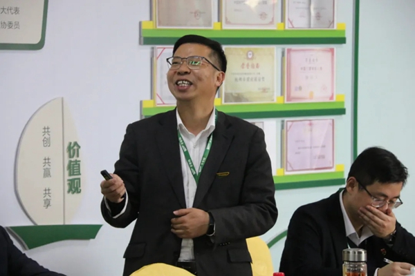 千年舟全屋定制欢迎余杭区副区长葛建伟一行莅临集团调研指导