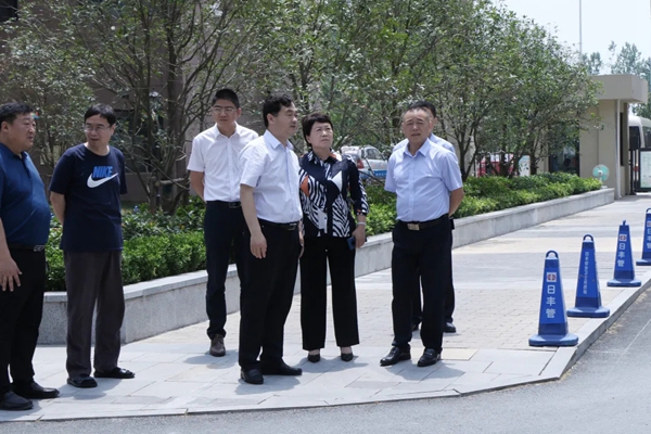 河南省商丘市柘城县领导一行莅临金鹏考察指导