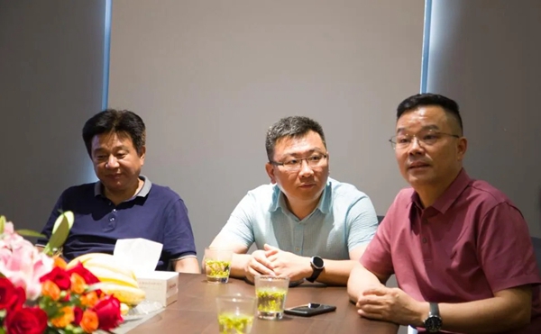 百丽全屋定制 迎合肥建材商会莅临指导，行业交流共谈发展
