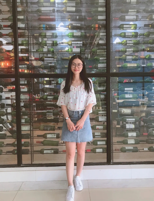 劳卡全屋定制最美会计 敬业有担当