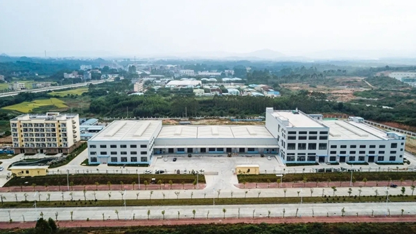 集泰股份邹珍凡：保持忧患 做跨行不跨界的生意