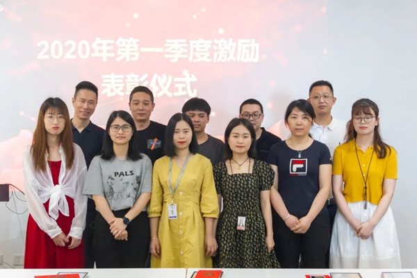 可罗雅墙布以企业文化为纽带 搭建公司与员工连接的价值点