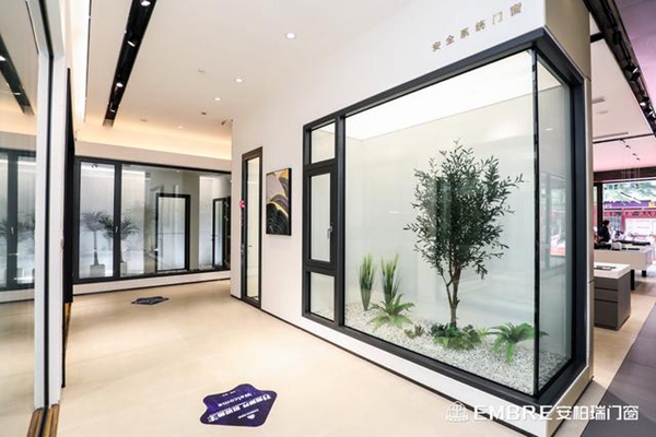 安柏瑞门窗：一线门窗品牌如何获消费者、经销商倾心？