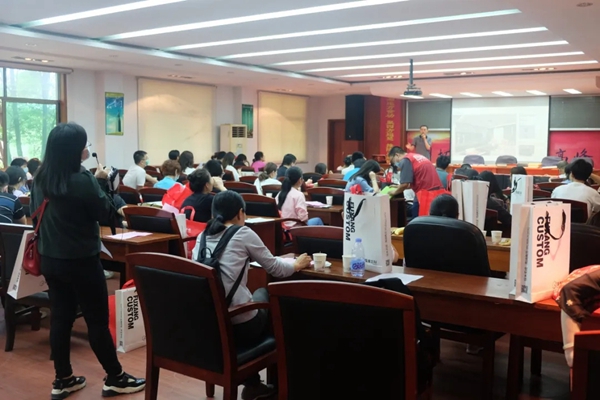 福湘定制5月16日大件会团购活动圆满结束