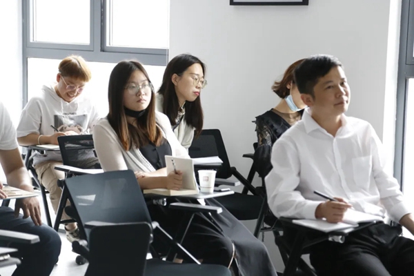 新起点,新征程丨2020年百丽智能家居岗位培训 新起点,新征程丨2020年百丽智能家居岗位培训