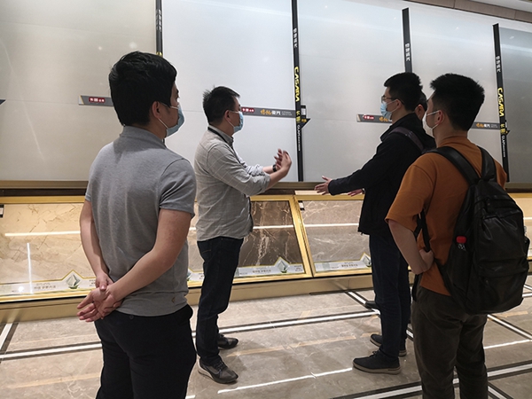 中山大学深圳校区考察组到欧神诺总部生产基地参观考察