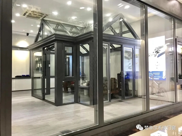 梵帝尔家居系统门窗海口专卖店重装升级