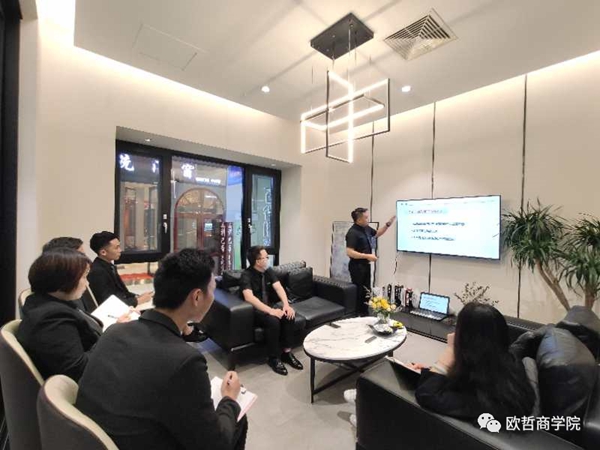 欧哲门窗江门101服务项目圆满成功