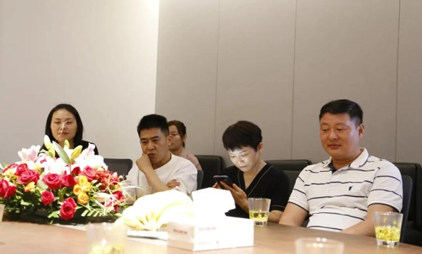 百丽全屋定制 迎合肥建材商会莅临指导，行业交流共谈发展