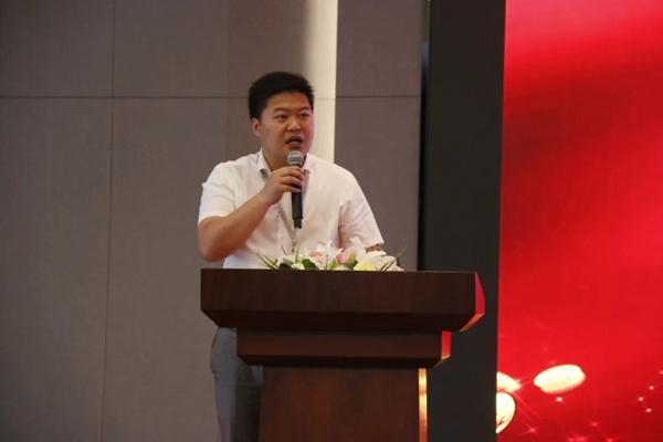 德意控股集团2020年度第一轮全员营销总结表彰暨第二轮全员营销启动大会顺利召开
