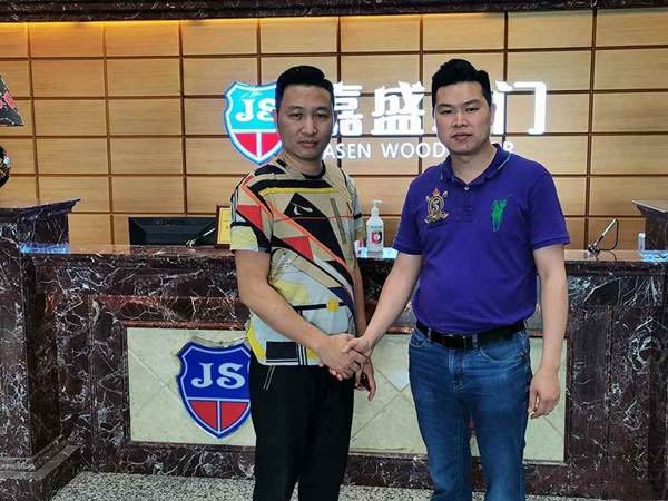 嘉盛木门董事长林水青：无以积淀 何至精彩