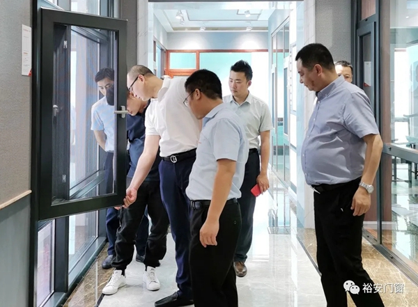 裕安门窗与红星美凯龙集团达成战略合作 裕安门窗与红星美凯龙集团达成战略合作