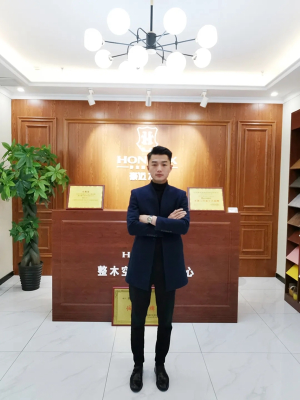 豪迈木门经销商葛凌云：未来不设限的倍速人生