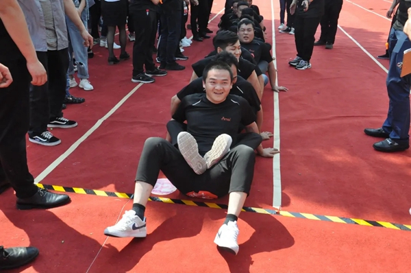 爱漫时壁纸2020首届员工趣味运动会圆满举行