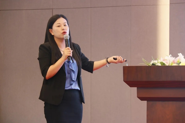 德意控股集团2020年度第一轮全员营销总结表彰暨第二轮全员营销启动大会顺利召开