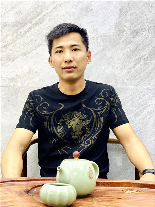博仕门窗浙江嘉善专卖店张云：凝聚成就发展