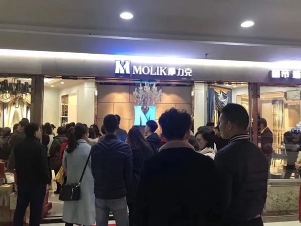 摩力克广东湛江专卖店陈总:精心经营口碑 让客户看到产品优势