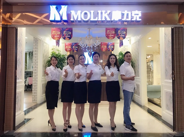 摩力克湖南怀化专卖店张总：机会是给有准备的人的