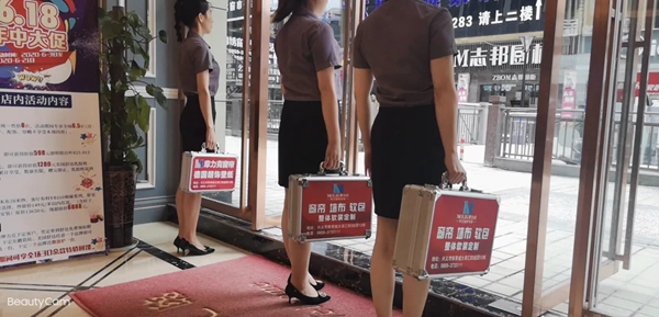 摩力克贵州兴义专卖店冯总：团队能量助力业绩突破
